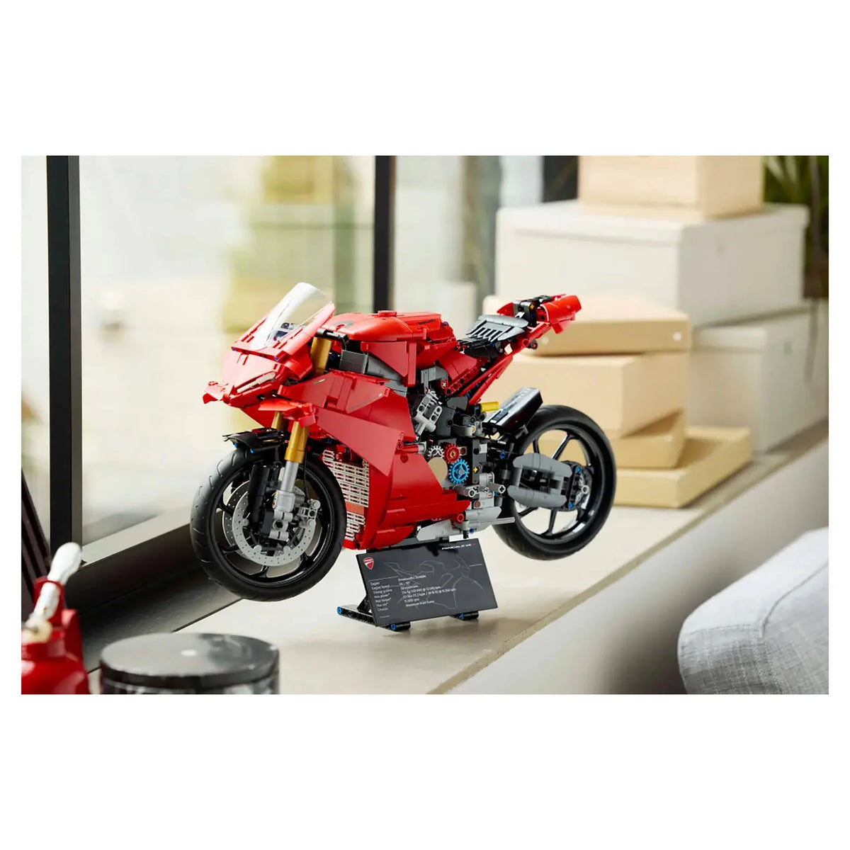 Clayton's Toys Ducati Panigale V4 S Motorcycle Building Set 42202